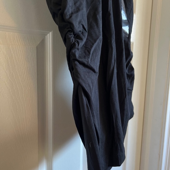 Banana Republic Sleeveless Top NWT - Picture 3 of 3